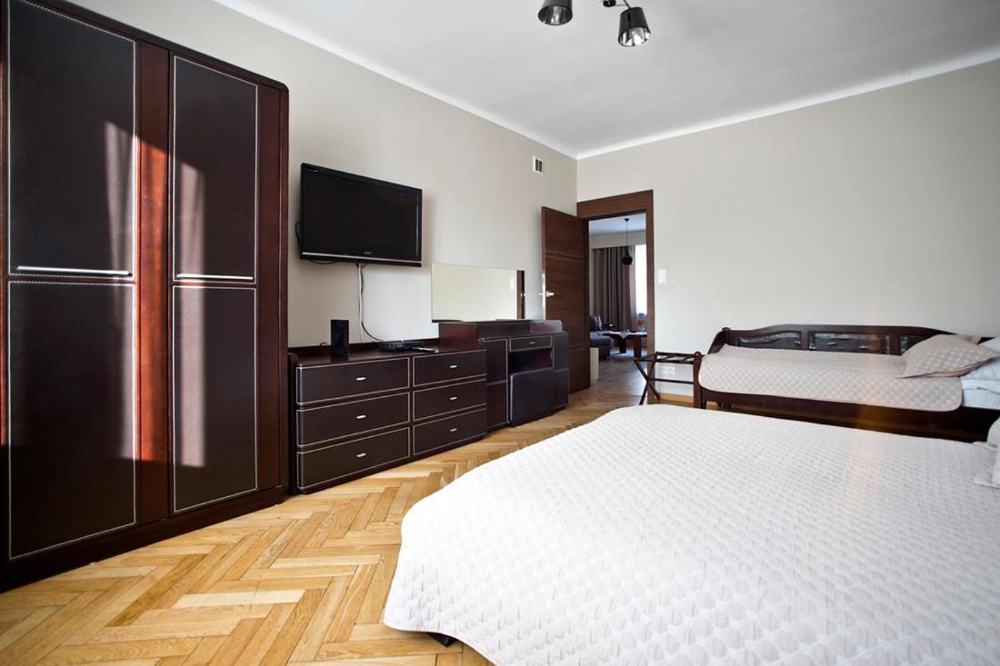 Apartment Niepodleglosci Serviced